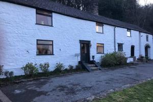 Historic 17th century farmhouse in Wales