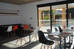 Hotels ibis Hyeres Centre : photos des chambres