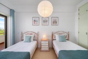 Acqua Vista Family Apartment - 200M from BEACH