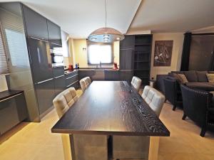 Luxe vakantieappartement aan de jachthaven van Altea met frontaal zeezicht