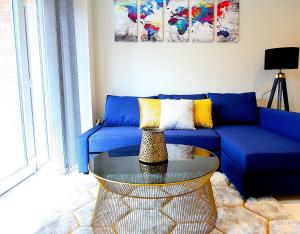 NEW - Stylish 2 bed, Farnham Common