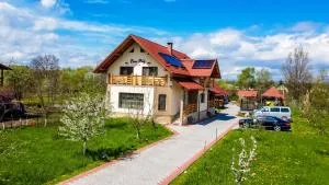 Casa Nely - 锡盖图马尔马切伊