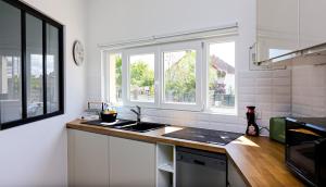 LE Repaire Du Capitaine