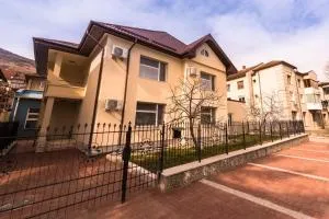 MANEA ORSOVA Faleza Dunarii - 埃尔埃尼塔