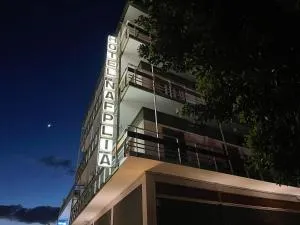 纳夫普利亚酒店 - 阿尔戈斯