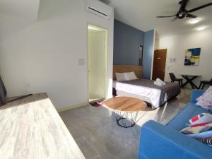 Imperio Romantic Bathtub Studio Melaka l Free Parking l Self Check In