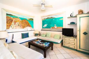 Sardinia-Holiday La casa di Punta nera