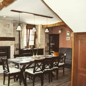 Casa Rural La Genciana VALMALA - Fresneda de la Sierra Tirón