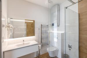 La Bella Centrum Apartmanok Kék Zöld