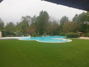 Campings Camping Les Lacs de Courtes : photos des chambres