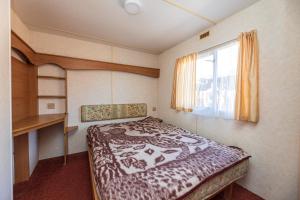 Žaliasis kampas kemperis Šventojoje