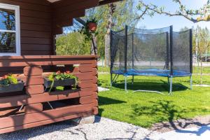 Žaliasis kampas kemperis Šventojoje