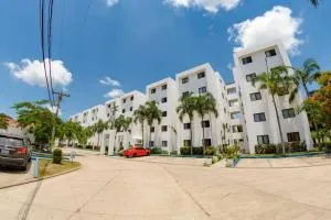 Departamento Planta Baja con parqueo en Condominio - Cuarteles