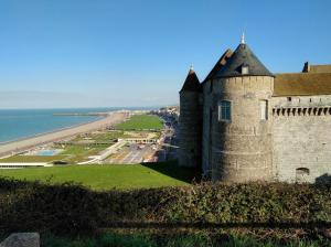 Maisons de vacances Maison Atypique pecheur DIEPPE 6 personnes et bebe proche bord de mer : photos des chambres