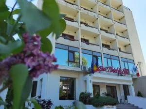 Hotel Spa Cazino Monteoru - Valea Sălciilor
