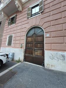 CASA VACANZA COLOSSEO WHOLE HOLIDAY HOME APARTMENT da PAMINO & PRISCILLA