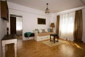 Apartament in mijlocul orasului Art Nouveau Oradea - Baia Episcopiei