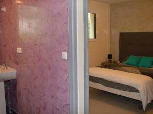 Maisons de vacances Gite Tours, 7 pieces, 14 personnes - FR-1-381-231 : photos des chambres