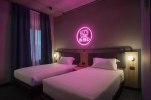 Standard Twin Room room in Hotel Verbano 2000