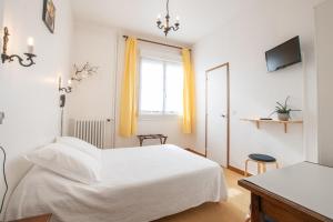 Hotels Au Bon Accueil : photos des chambres