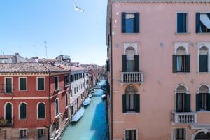 Casanova Deluxe Apartment by Wonderful Italy