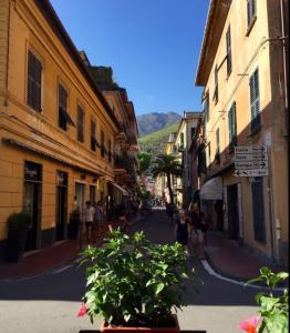 Appartamenti Levanto Centro - 3hvězdičkové hotely ve městě Levanto