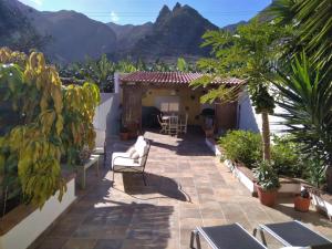 House El Olivo with Terrace, Los Silos 