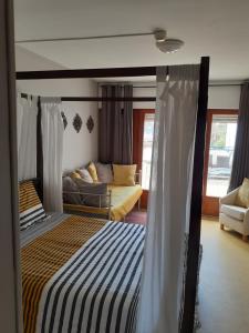 Hotels Les Remparts : photos des chambres