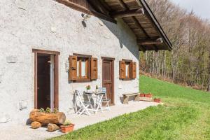 Baita Rustica immersa nel verde