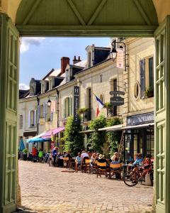 Logis Hotel La Croix Blanche Fontevraud