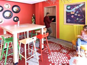Hotels ibis styles Albi Centre Le Theatro : photos des chambres
