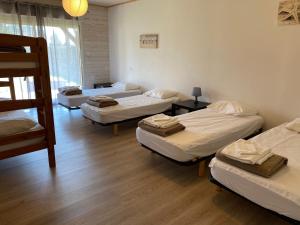 Maisons de vacances Ensemble de 3 villas avec piscine chauffee, esprit detente : photos des chambres