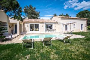 Stunning house on the edge of the Luberon