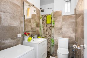 1012 Los Cristianos front row sea pool free WiFi