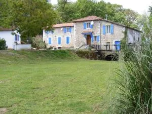 Gîte du Moulin - Préchacq