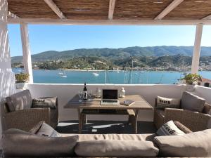 Villaki Poros House - 4hvězdičkové hotely ve městě Poros