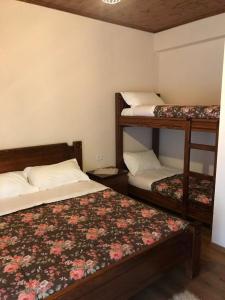 Bujtina Hadër Xhebro