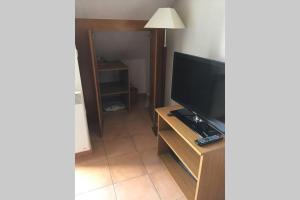 T2 Bis, calme, plein centre de Luchon, avec balcon et garage