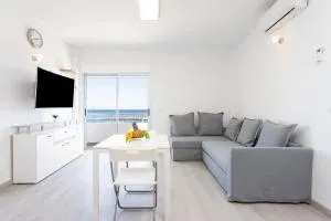 Home2Book Sea Front Las Teresitas Beach 1 - El Roque