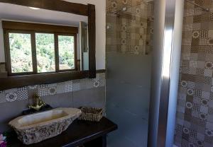 Alojamientos Rurales Entre Rocas