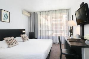 Hotels Best Western Hotel Mediterranee Menton : photos des chambres