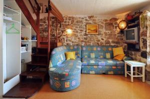 Old, stone 2 floor house above the sea-Najka