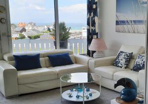 Appartements Grand loft de 60m2 tres lumineux tres belle vue sur mer : photos des chambres