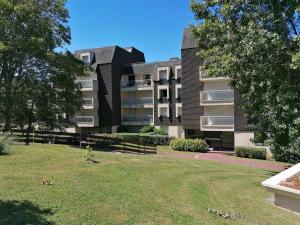 Appartements Appartement Trouville-sur-Mer vue mer imprenable : photos des chambres