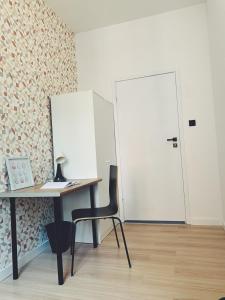 Rooms4Less