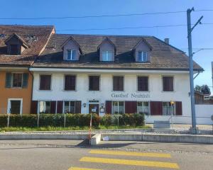 Monteurzimmer - Workers accommodation - ZIMMERzuVERMIETEN in Flumenthal Solothurn