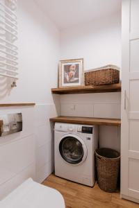 Old Town Wroclaw2floor apartment PRIVATE PARKING