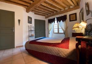 B&B / Chambres d'hotes Orangerie de Cardet - Maison d'hotes - B&B : photos des chambres