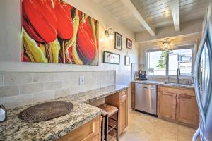 San Diego Hub with Bay Views - 1 Block to Beach!