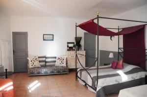 B&B / Chambres d'hotes Orangerie de Cardet - Maison d'hotes - B&B : photos des chambres